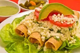 Tacos dorados